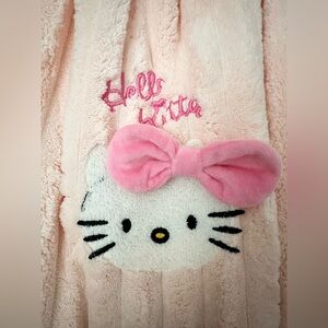 Hello Kitty Spa Towel Wrap